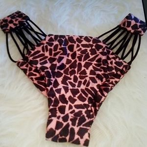 🌴🐚Beach riot cheeky bikini bottom!